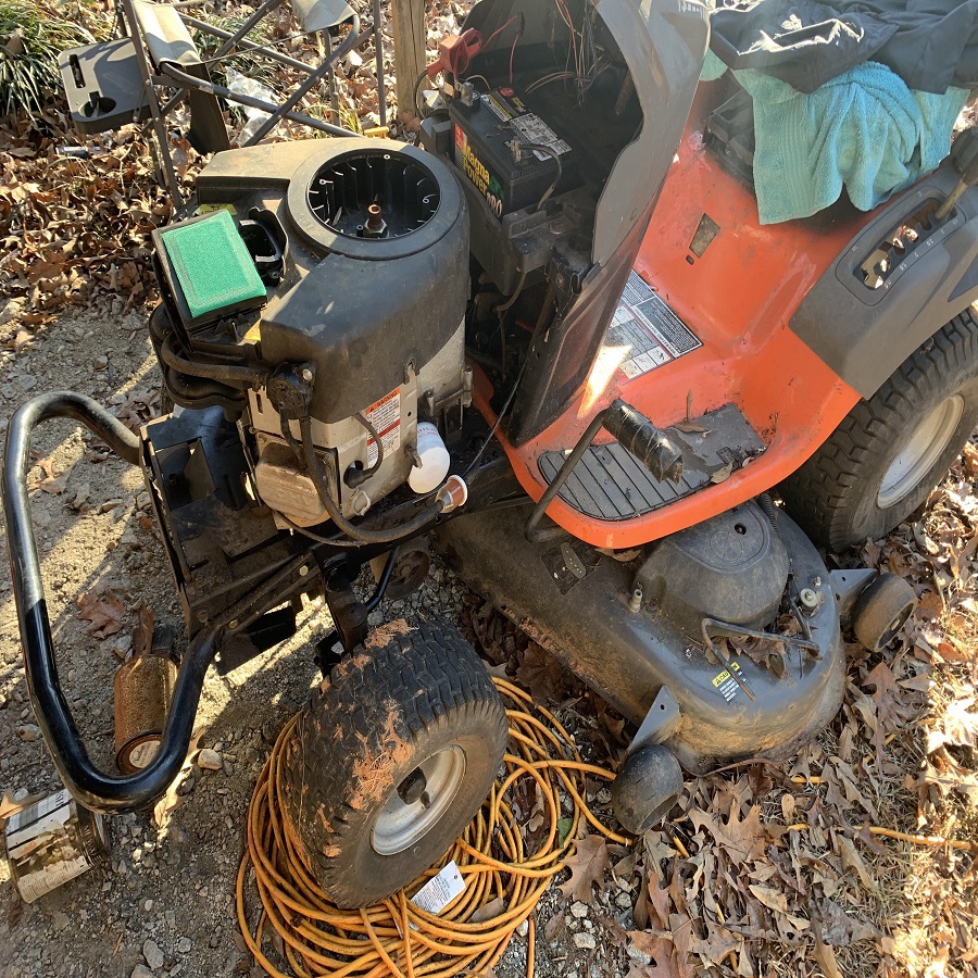 How to Start A Riding Lawnmower