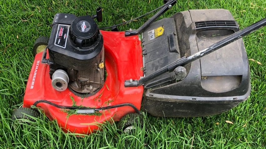 What to Do with Old Lawnmower