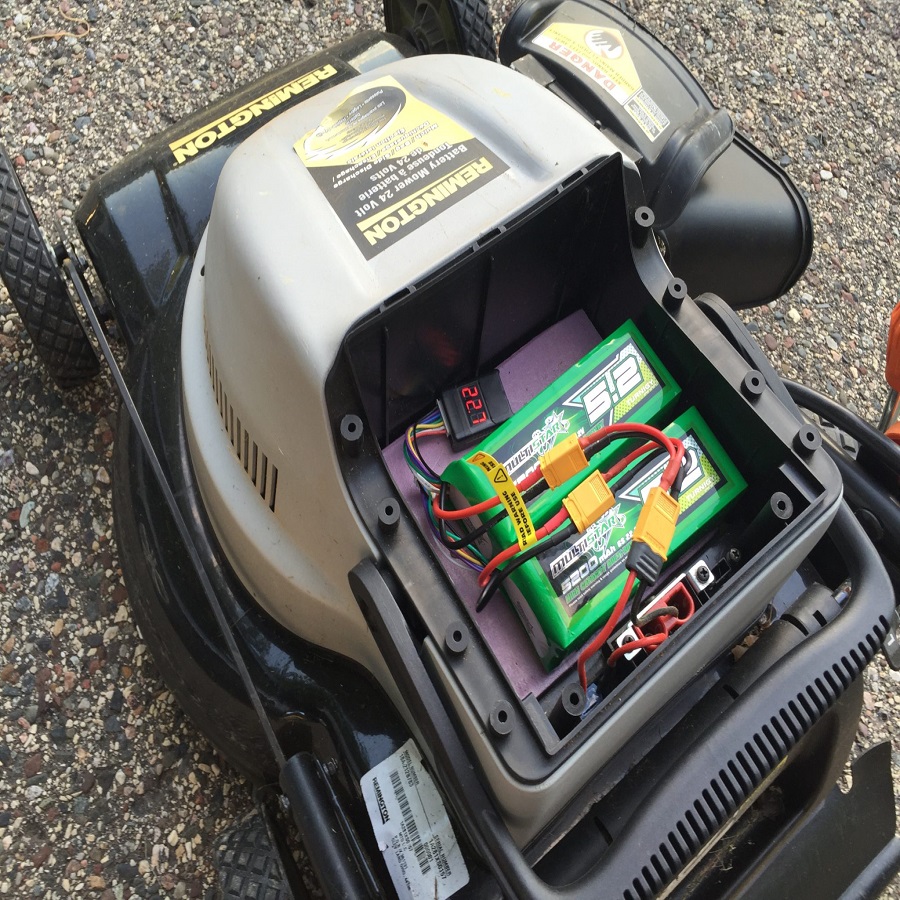 How to Remove Lawnmower Battery